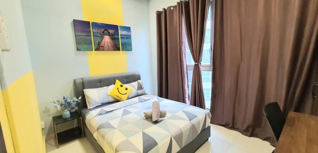 Regalia Suites With Infinity Pool Klcc By Staycation Homes 吉隆坡 外观 照片