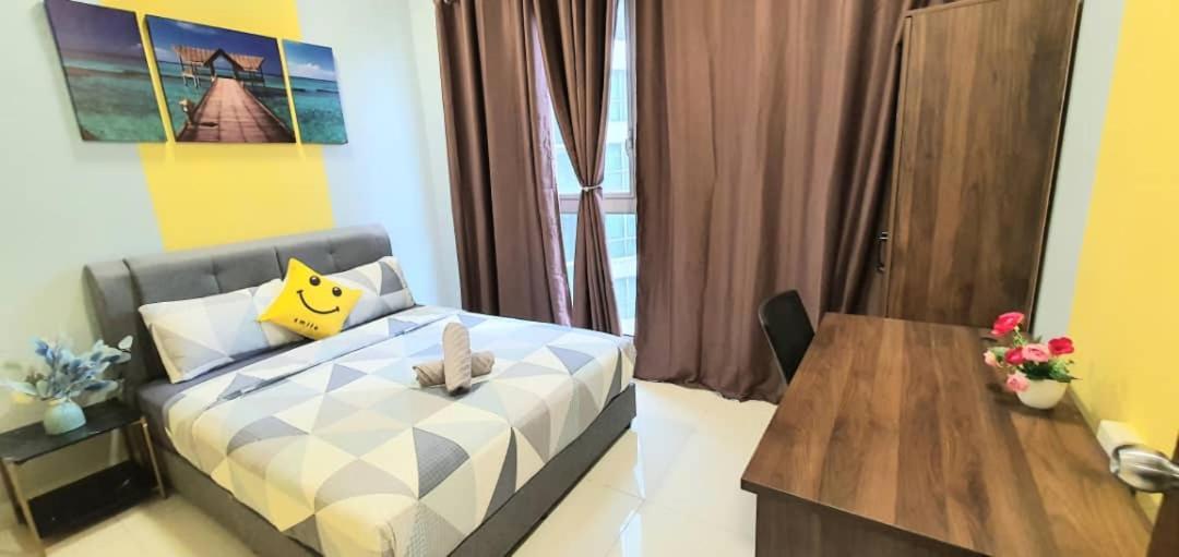Regalia Suites With Infinity Pool Klcc By Staycation Homes 吉隆坡 外观 照片