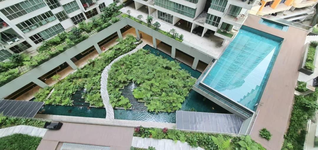 Regalia Suites With Infinity Pool Klcc By Staycation Homes 吉隆坡 外观 照片