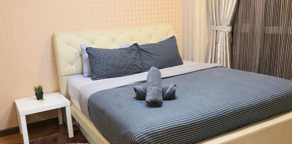 Regalia Suites With Infinity Pool Klcc By Staycation Homes 吉隆坡 外观 照片