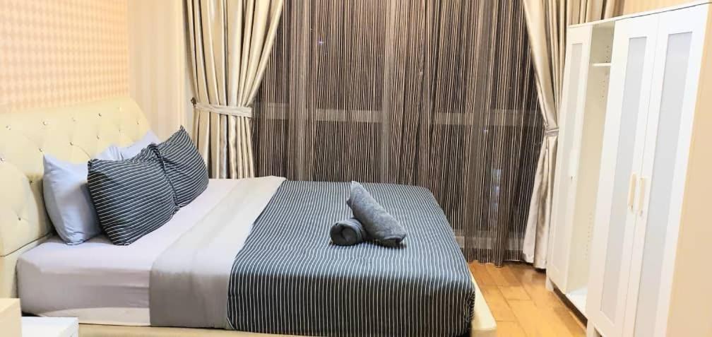 Regalia Suites With Infinity Pool Klcc By Staycation Homes 吉隆坡 外观 照片
